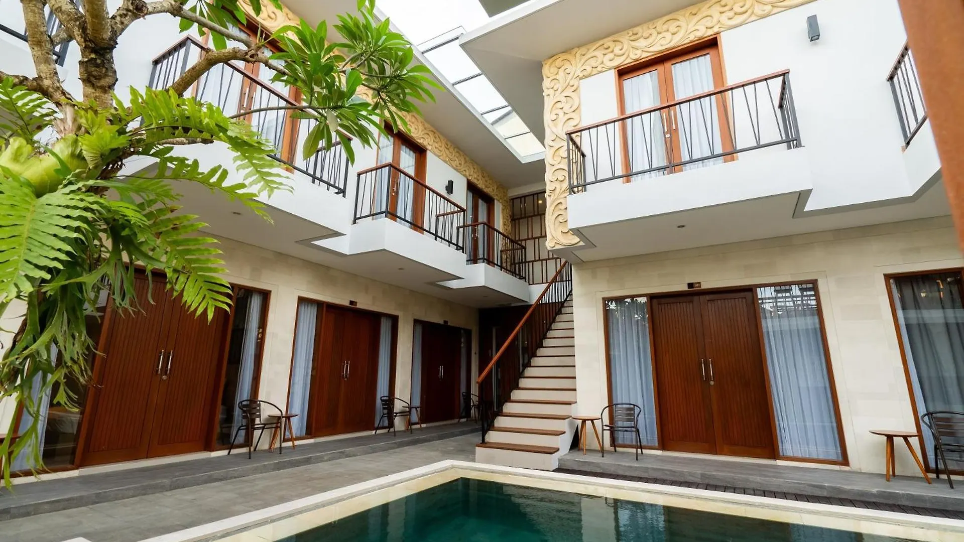 Mahesa Suites Seminyak 3*, Seminyak (Bali) Indonesia
