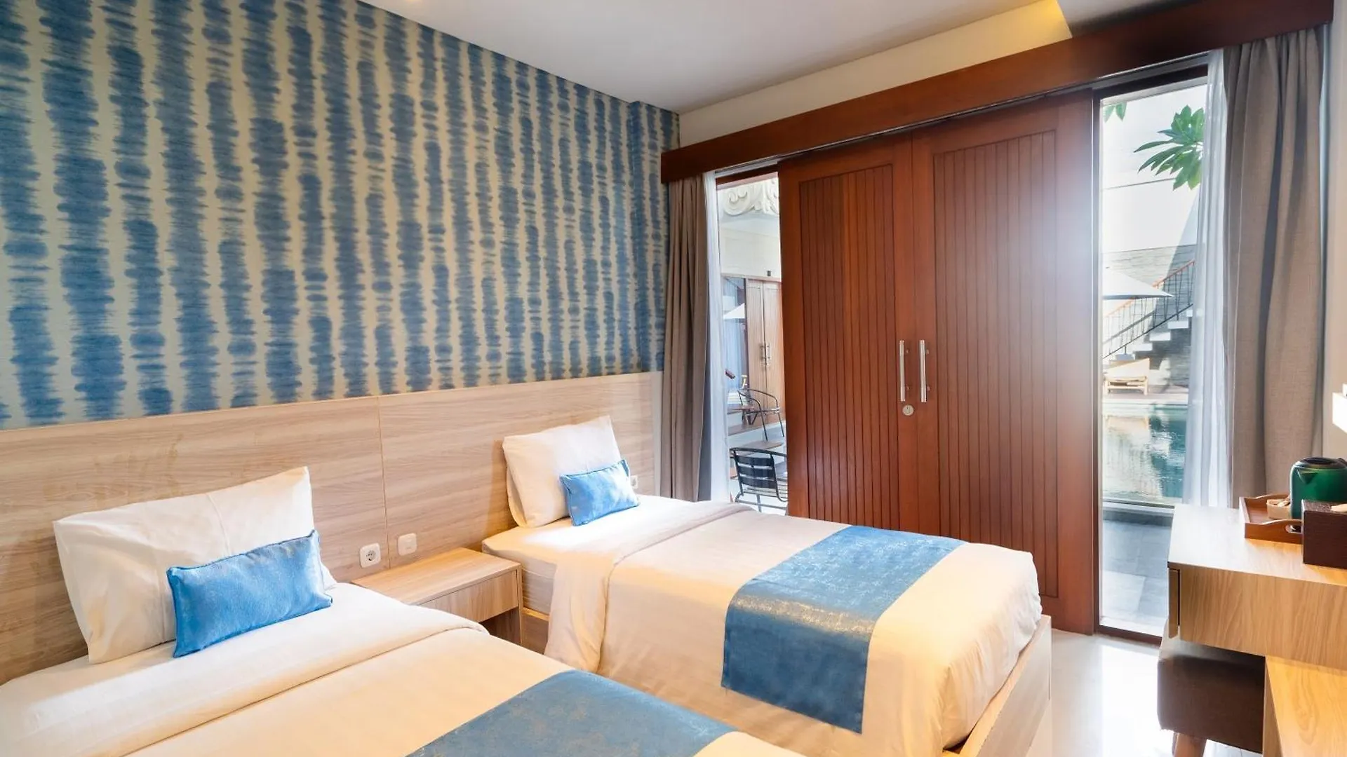 Mahesa Suites Seminyak Hotel